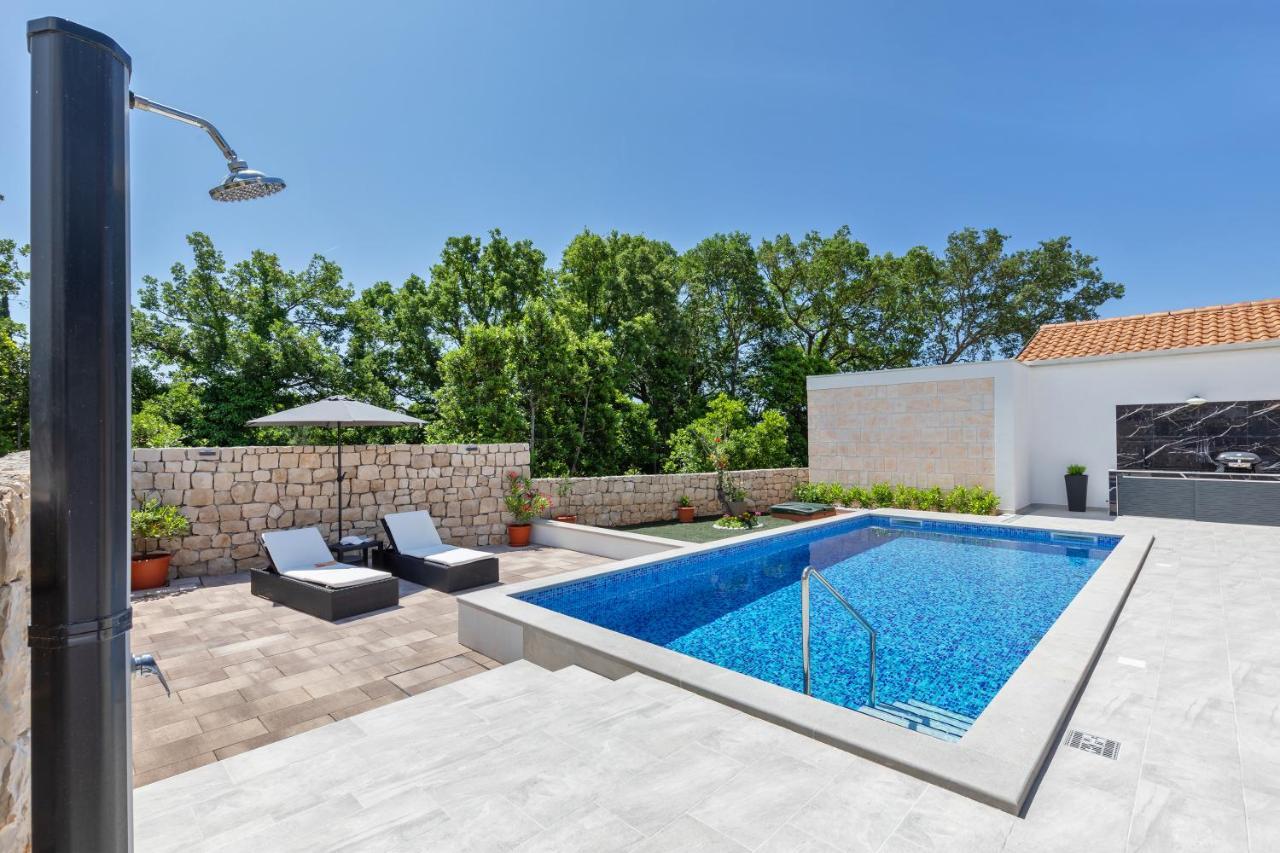 Apartment Holiday Home Doma, Cilipi Near Dubrovnik מראה חיצוני תמונה