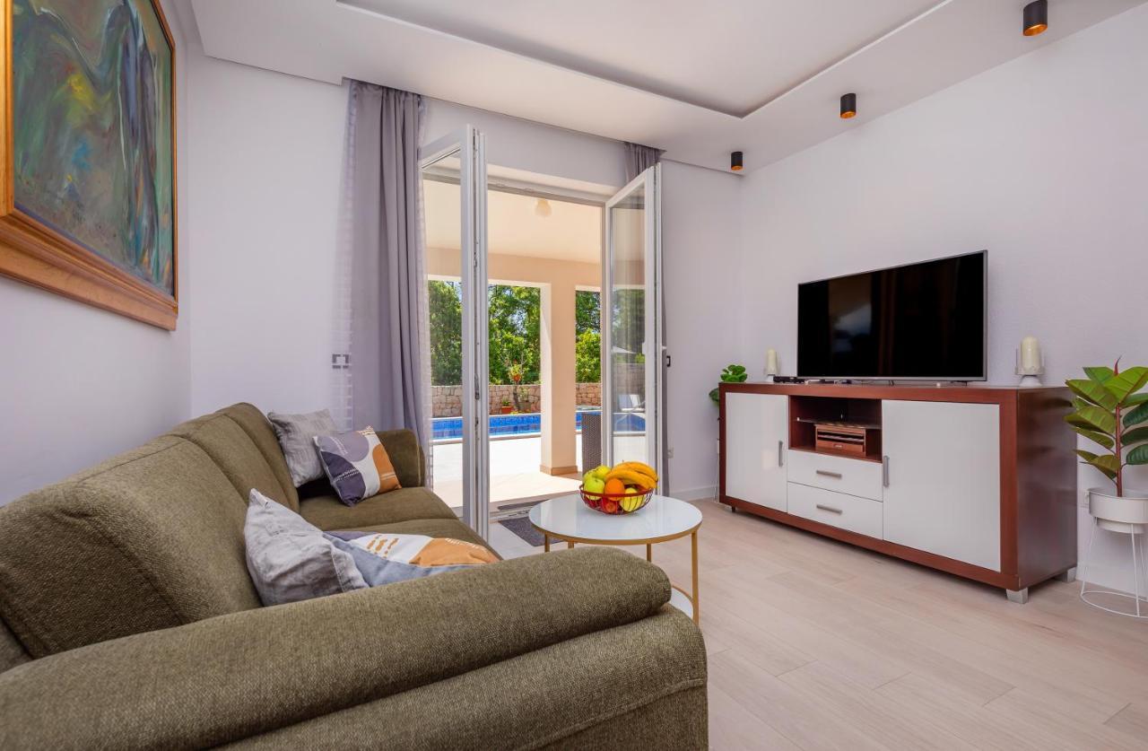 Apartment Holiday Home Doma, Cilipi Near Dubrovnik מראה חיצוני תמונה