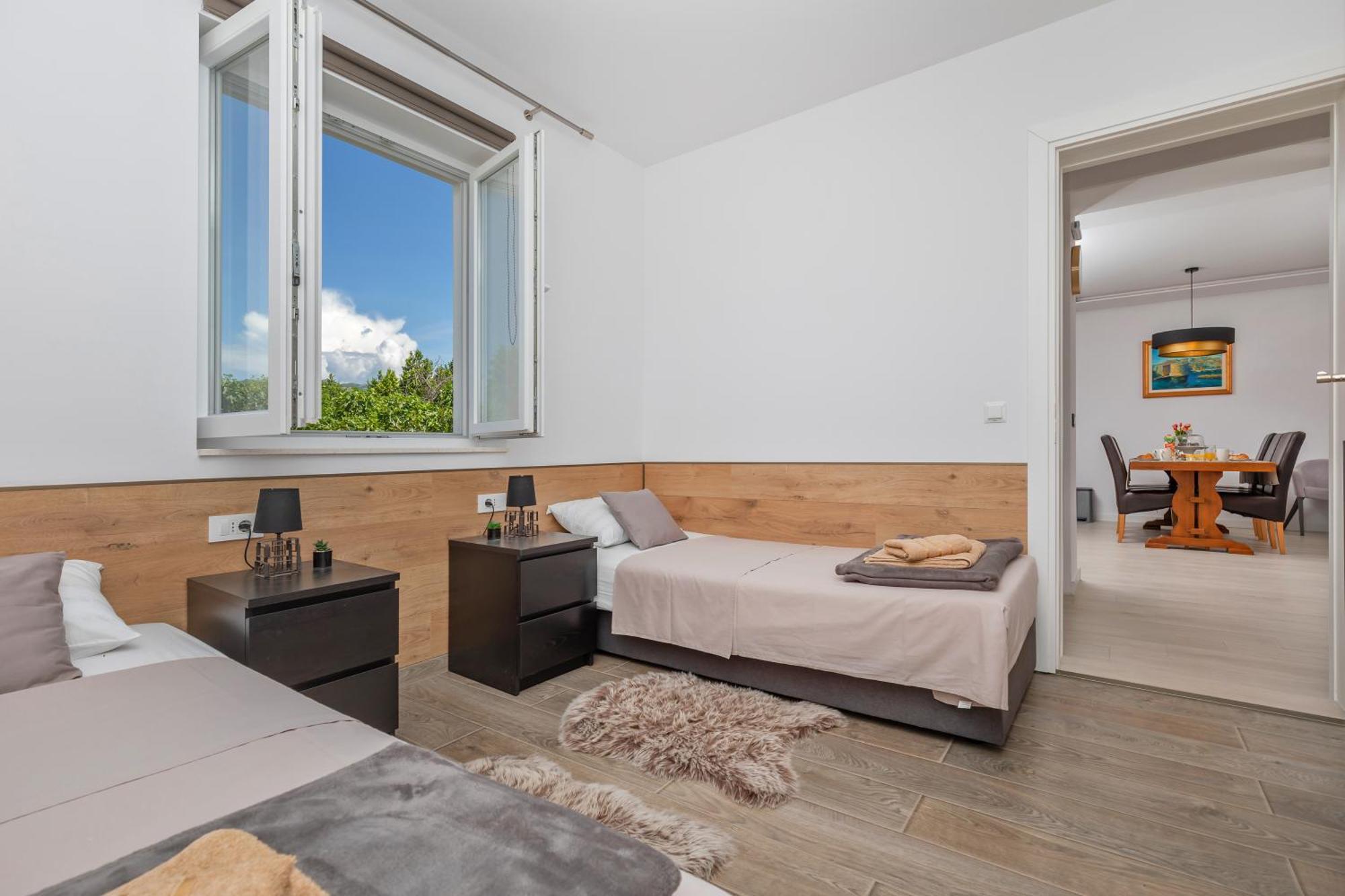 Apartment Holiday Home Doma, Cilipi Near Dubrovnik חדר תמונה