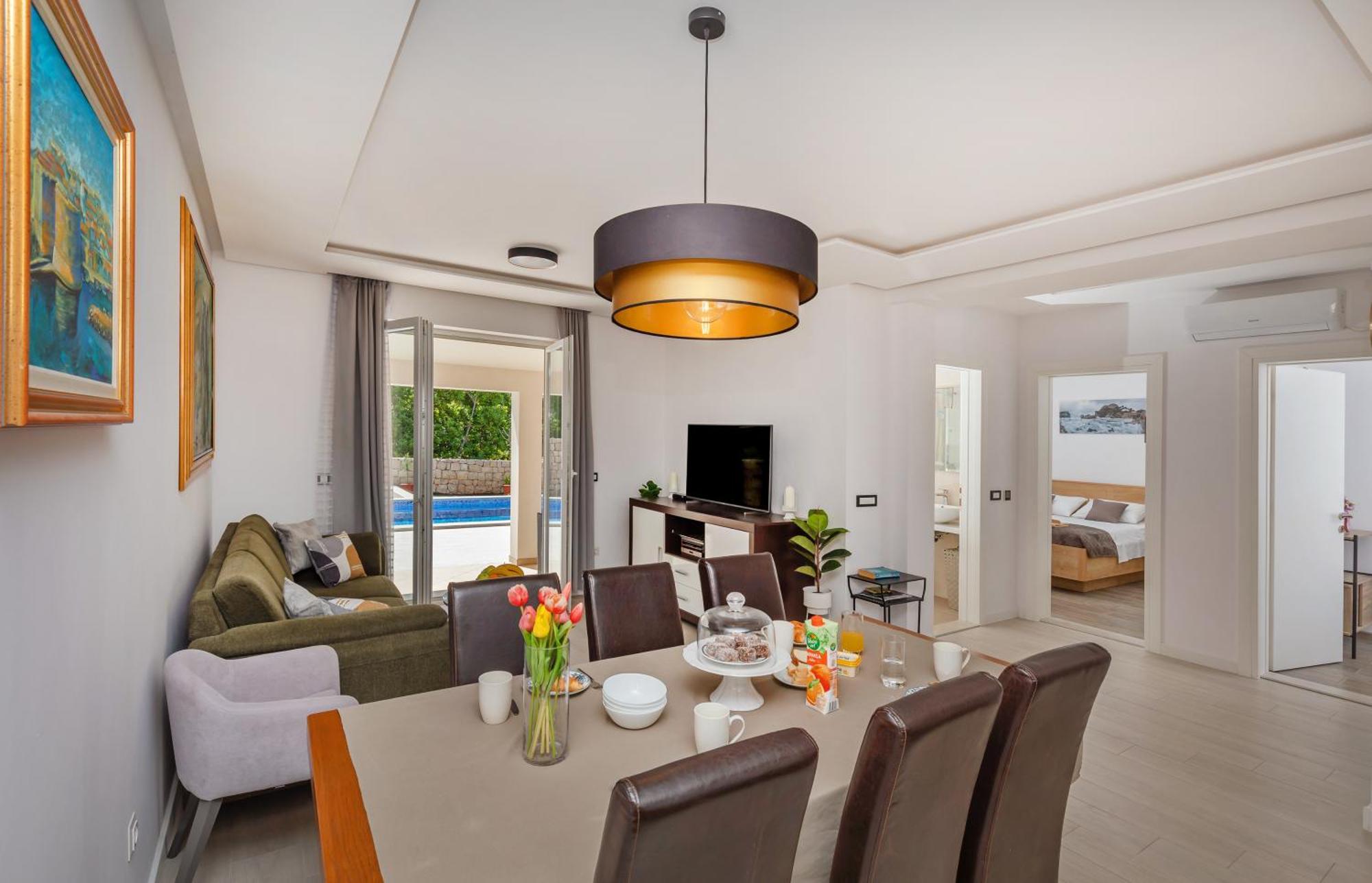 Apartment Holiday Home Doma, Cilipi Near Dubrovnik חדר תמונה